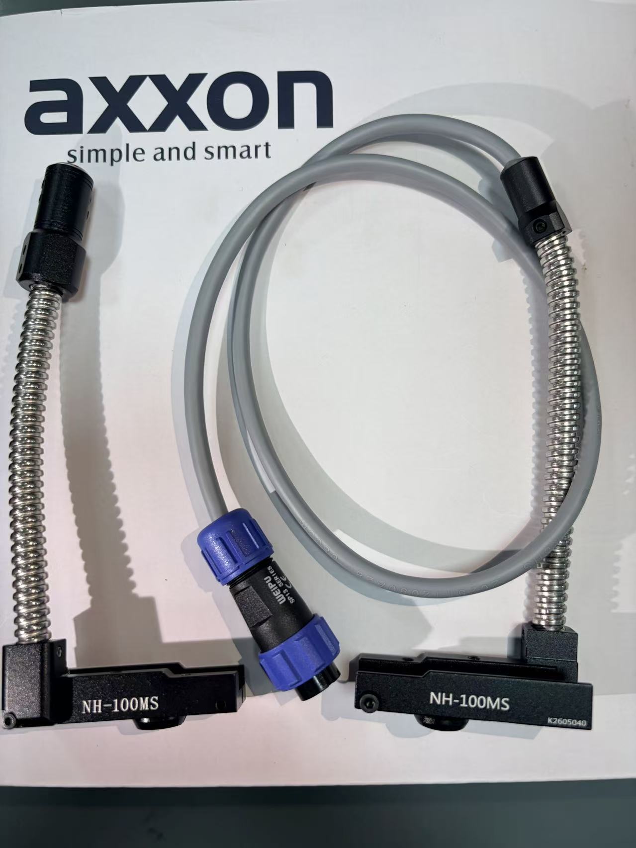 Cavi Axxon